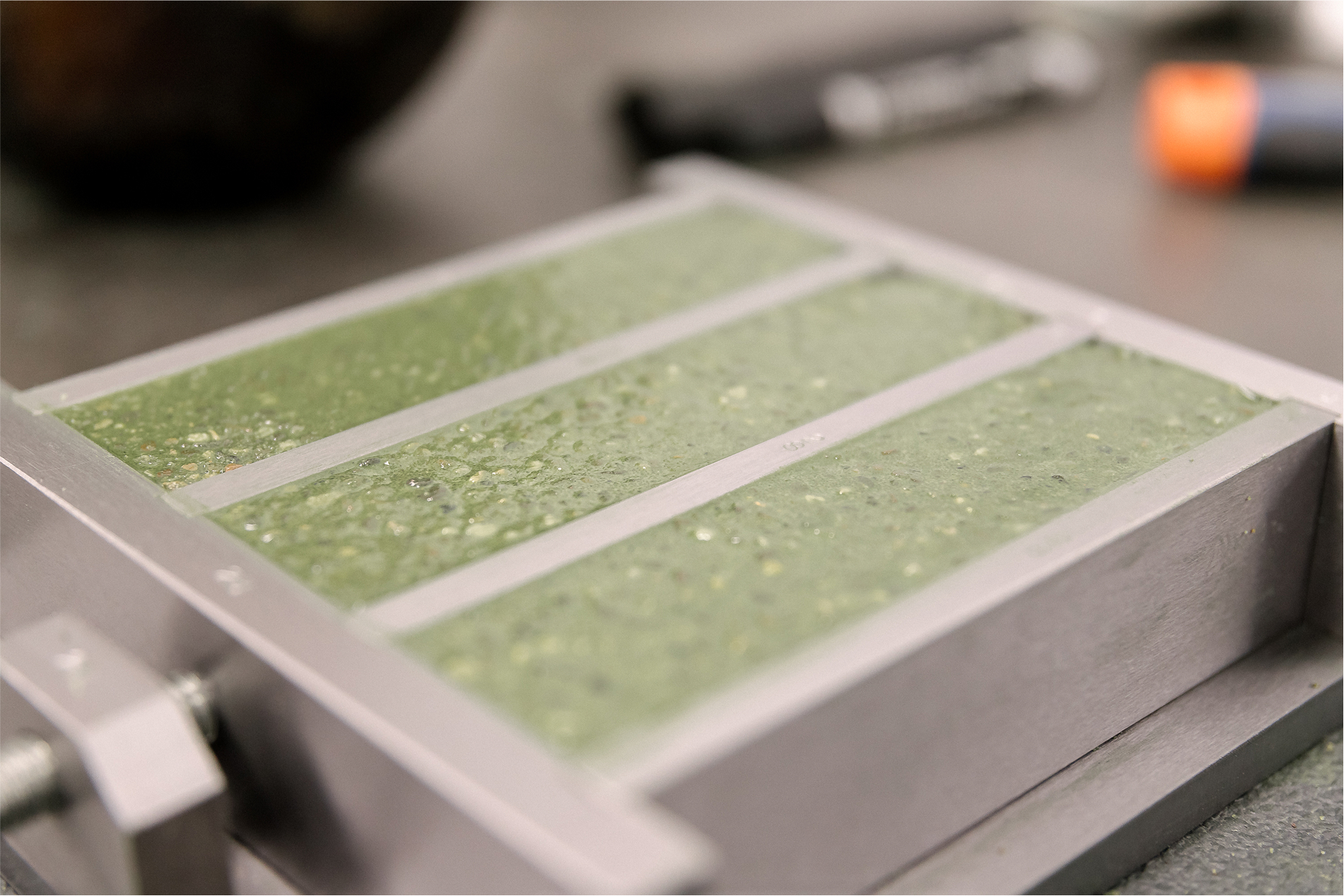 epoxy grout being tested in the Alphatec Engineering lab. Alphatec Engineerings provides epoxy grout solutions.